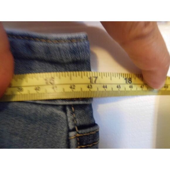 Denizen Levi's medium wash super high rise skinny Jeans - Picture 6 of 7